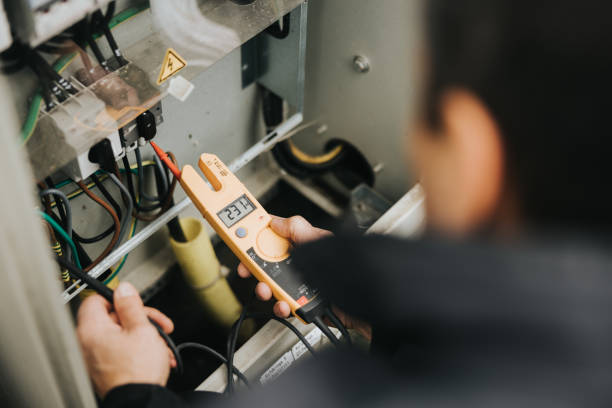 Best Local Electrician Companies  in Bristol, CT